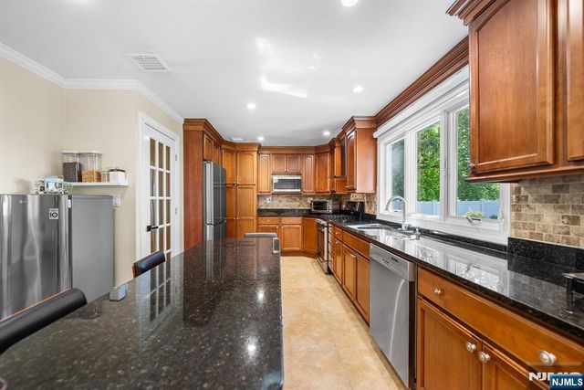 124 Crain Road, Paramus, NJ 07652