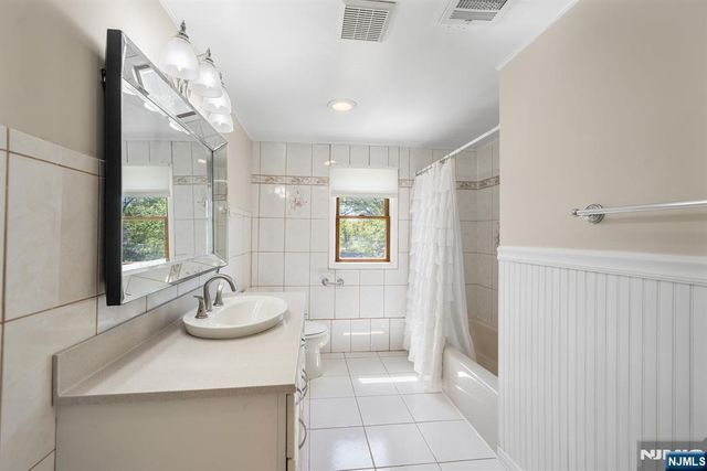 124 Crain Road, Paramus, NJ 07652