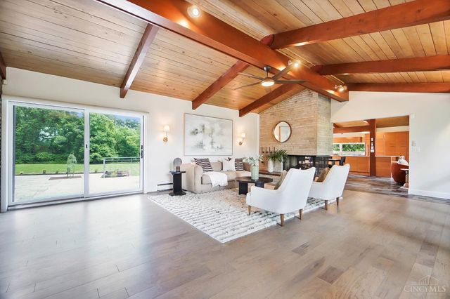 7460 Fair Oaks Drive, Amberley, OH 45237