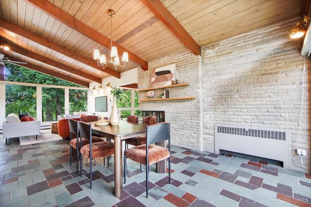 7460 Fair Oaks Drive, Amberley, OH 45237