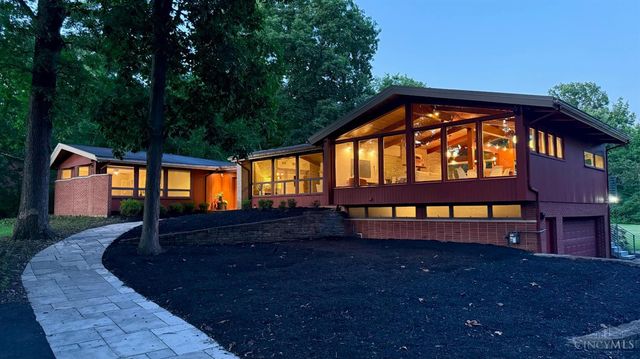7460 Fair Oaks Drive, Amberley, OH 45237