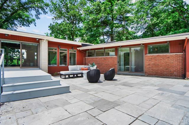 7460 Fair Oaks Drive, Amberley, OH 45237