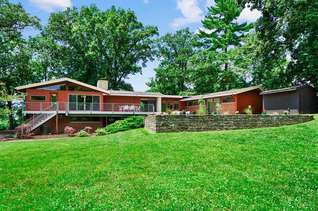 7460 Fair Oaks Drive, Amberley, OH 45237