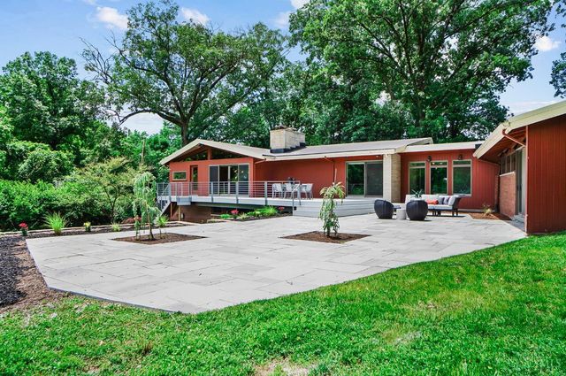 7460 Fair Oaks Drive, Amberley, OH 45237