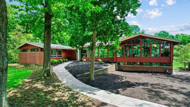 7460 Fair Oaks Drive, Amberley, OH 45237