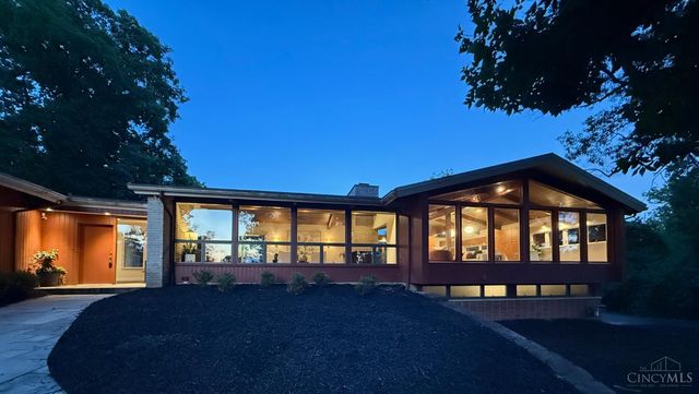 7460 Fair Oaks Drive, Amberley, OH 45237