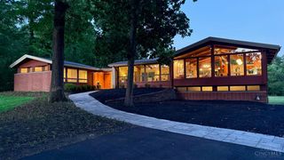 7460 Fair Oaks Drive, Amberley, OH 45237