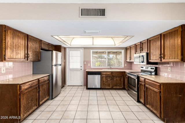 5227 W POINSETTIA Drive, Glendale, AZ 85304