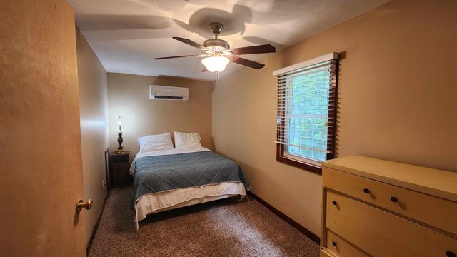 348 Bill Hunter Rd, Celina, TN 38551