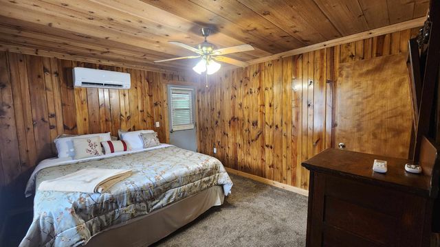 348 Bill Hunter Rd, Celina, TN 38551