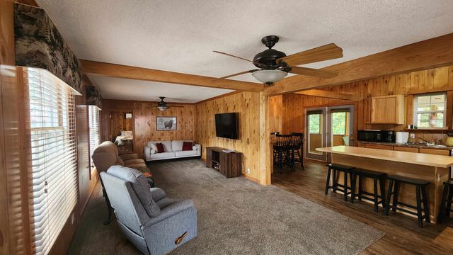 348 Bill Hunter Rd, Celina, TN 38551