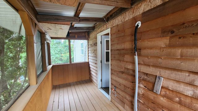 348 Bill Hunter Rd, Celina, TN 38551