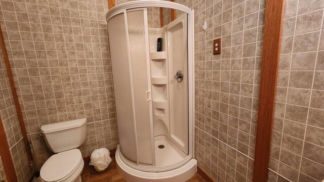 348 Bill Hunter Rd, Celina, TN 38551