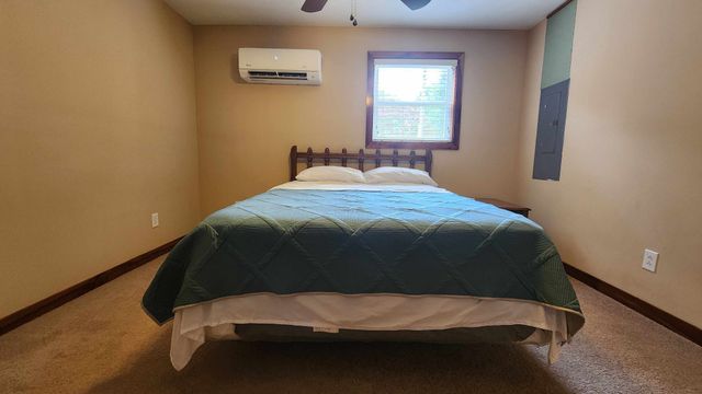348 Bill Hunter Rd, Celina, TN 38551