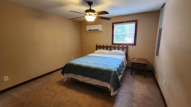 348 Bill Hunter Rd, Celina, TN 38551