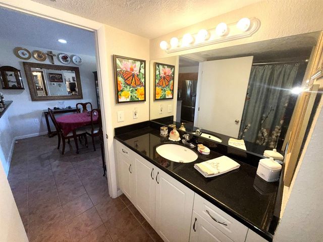4839 Via Palm Lakes 1106, West Palm Beach, FL 33417