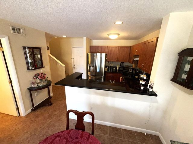 4839 Via Palm Lakes 1106, West Palm Beach, FL 33417