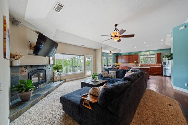 17620 Targa Drive, Shasta Lake, CA 96019