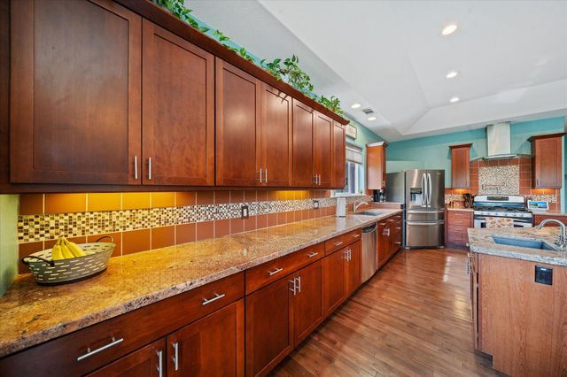 17620 Targa Drive, Shasta Lake, CA 96019