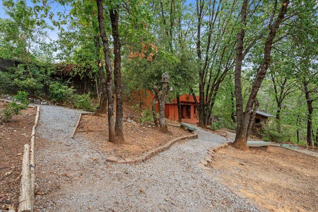 17620 Targa Drive, Shasta Lake, CA 96019