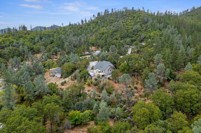 17620 Targa Drive, Shasta Lake, CA 96019