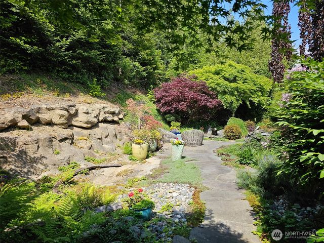 1125 Birch Falls Drive, Bellingham, WA 98229