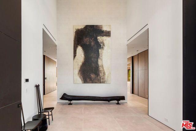 9607 Highridge Drive, Beverly Hills, CA 90210
