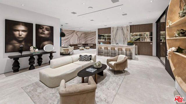 9607 Highridge Drive, Beverly Hills, CA 90210