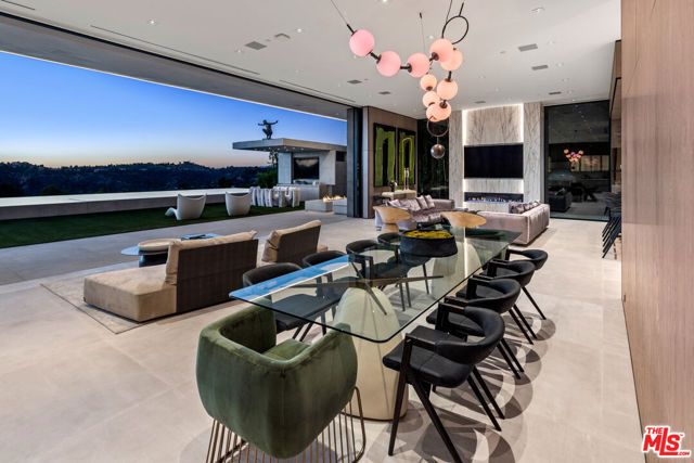 9607 Highridge Drive, Beverly Hills, CA 90210