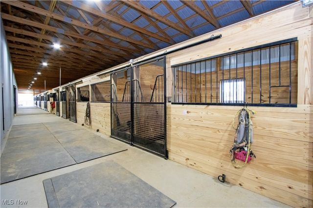 8995 Ridge Road, Wooster, OH 44691