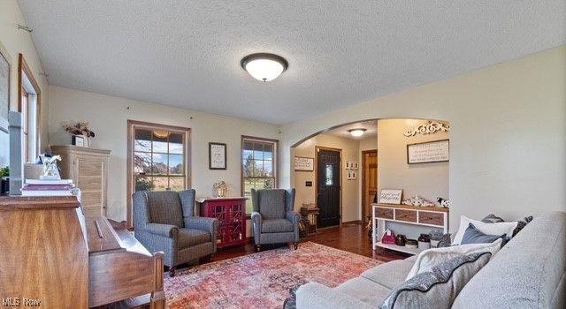 8995 Ridge Road, Wooster, OH 44691