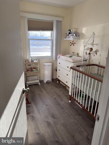 7608 HERITAGE DR, Annandale, VA 22003