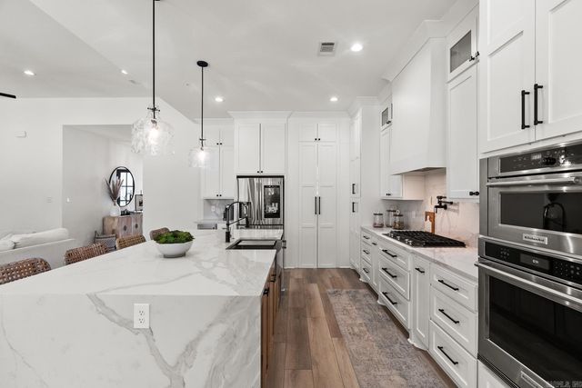 2505 Collins Drive, Conway, AR 72058