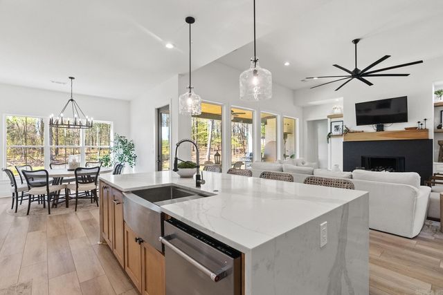 2505 Collins Drive, Conway, AR 72058