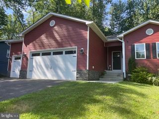 507 HARRISON CIR, Locust Grove, VA 22508
