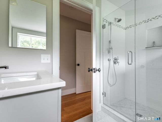 21 Hemlock Road, Roxbury, CT 06783