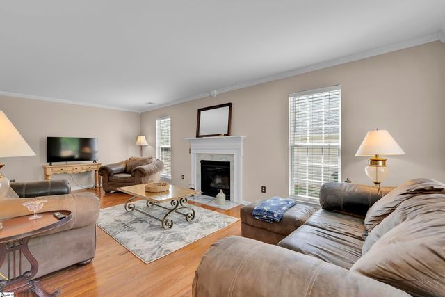 415 Scarlet Oak Drive, Fountain Inn, SC 29644
