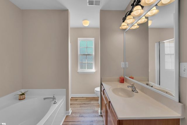 415 Scarlet Oak Drive, Fountain Inn, SC 29644