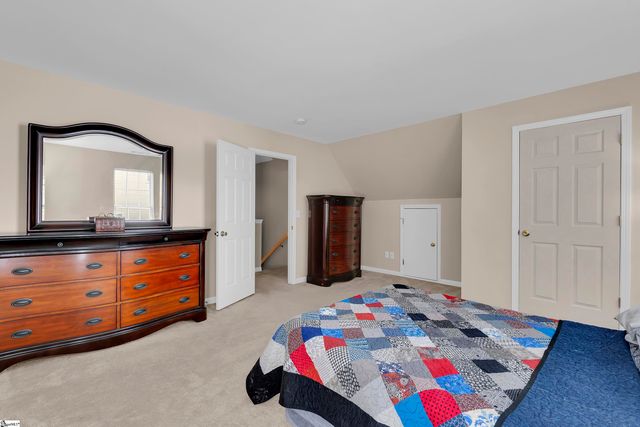 415 Scarlet Oak Drive, Fountain Inn, SC 29644