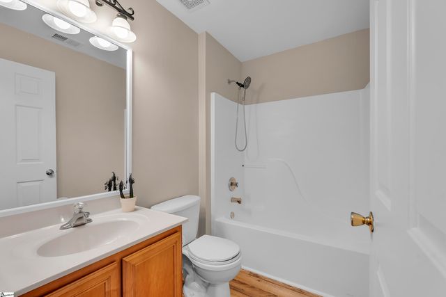 415 Scarlet Oak Drive, Fountain Inn, SC 29644