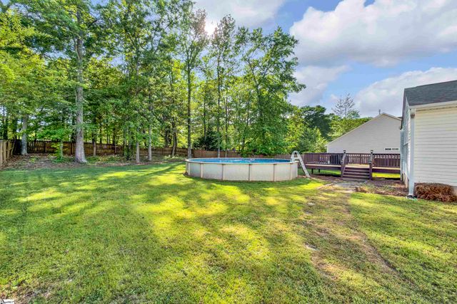 415 Scarlet Oak Drive, Fountain Inn, SC 29644