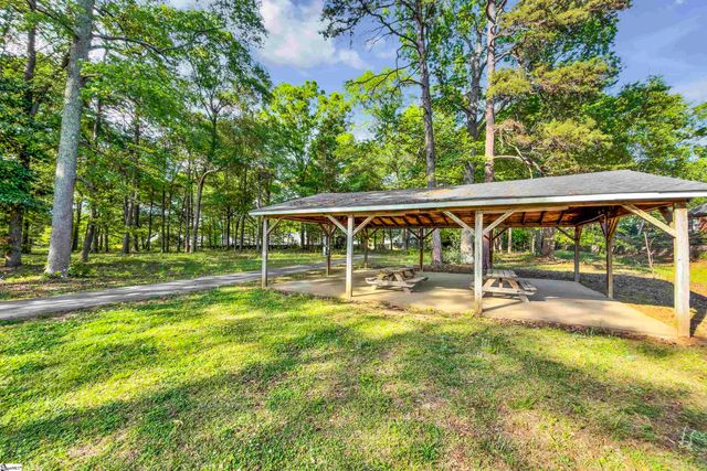 415 Scarlet Oak Drive, Fountain Inn, SC 29644