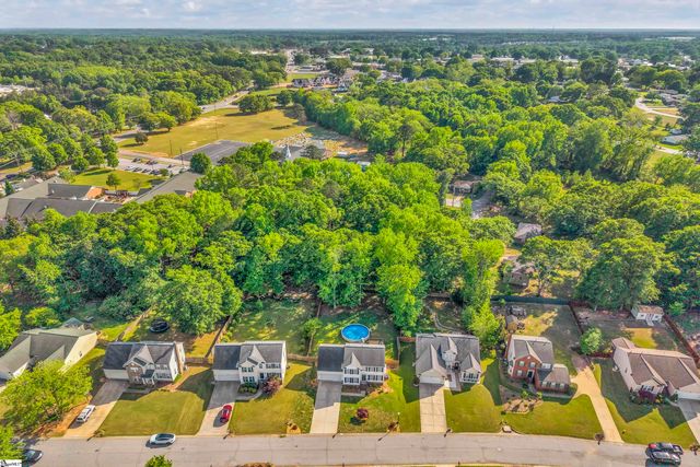 415 Scarlet Oak Drive, Fountain Inn, SC 29644