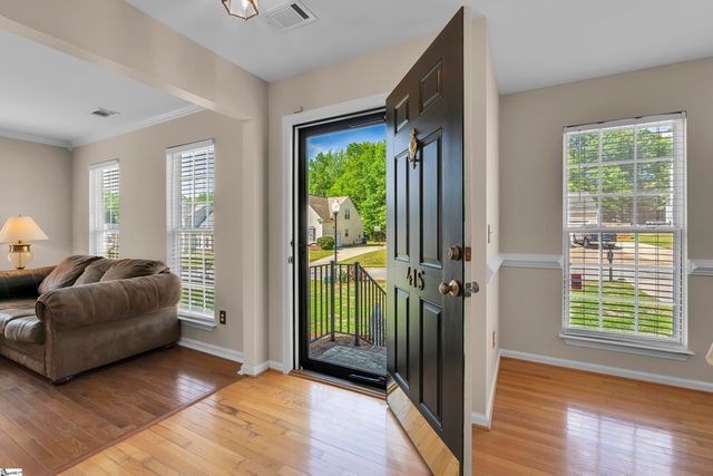 415 Scarlet Oak Drive, Fountain Inn, SC 29644
