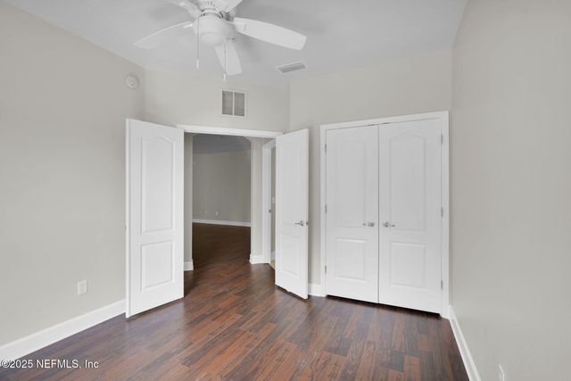 4480 DEERWOOD LAKE Parkway, 121, Jacksonville, FL 32216