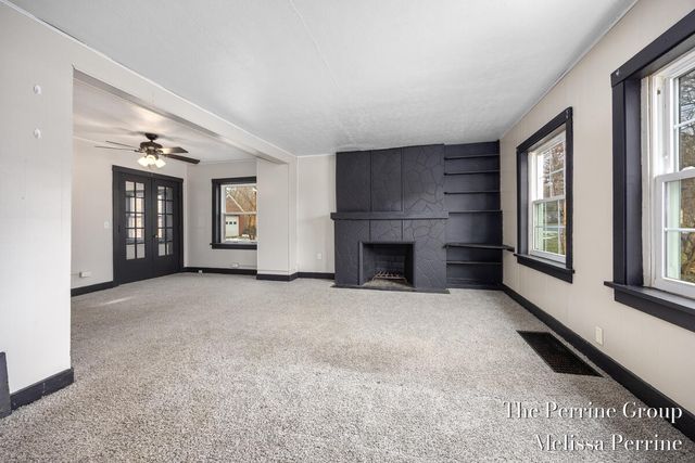 122 Brookview Street, Kalamazoo, MI 49048