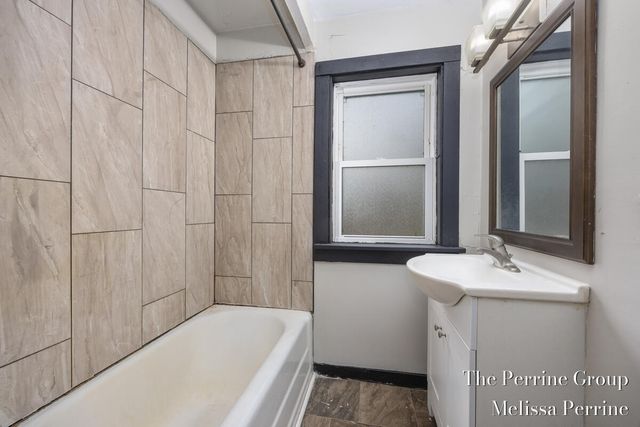 122 Brookview Street, Kalamazoo, MI 49048