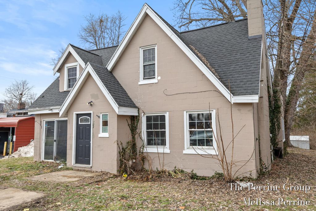 122 Brookview Street, Kalamazoo, MI 49048