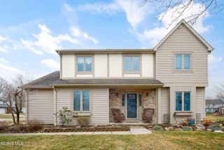 5955 Hawthorne Drive, Sylvania, OH 43560