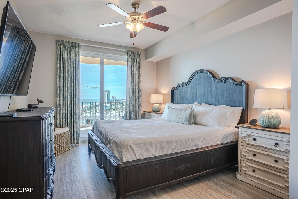 Image 19 of property listing at 15928 Front Beach Road 31211, Panama City Beach, FL 32413